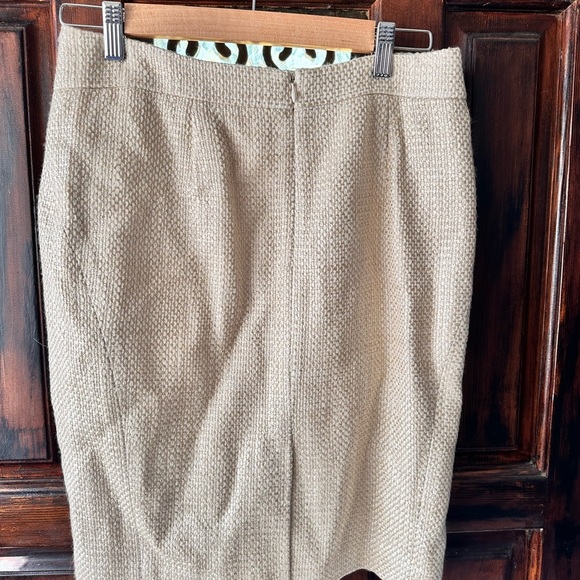 Ann Taylor Pencil Skirt - Picture 2 of 3
